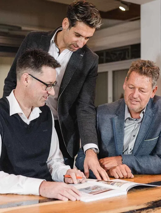 Das Team Kroiher bei der Planung von Fenster für München